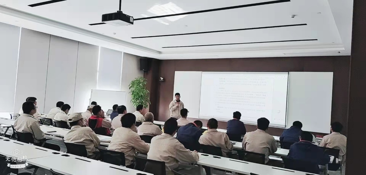 【威廉希尔新材】江西子公司召開安全生產(chǎn)工作會議(圖1)